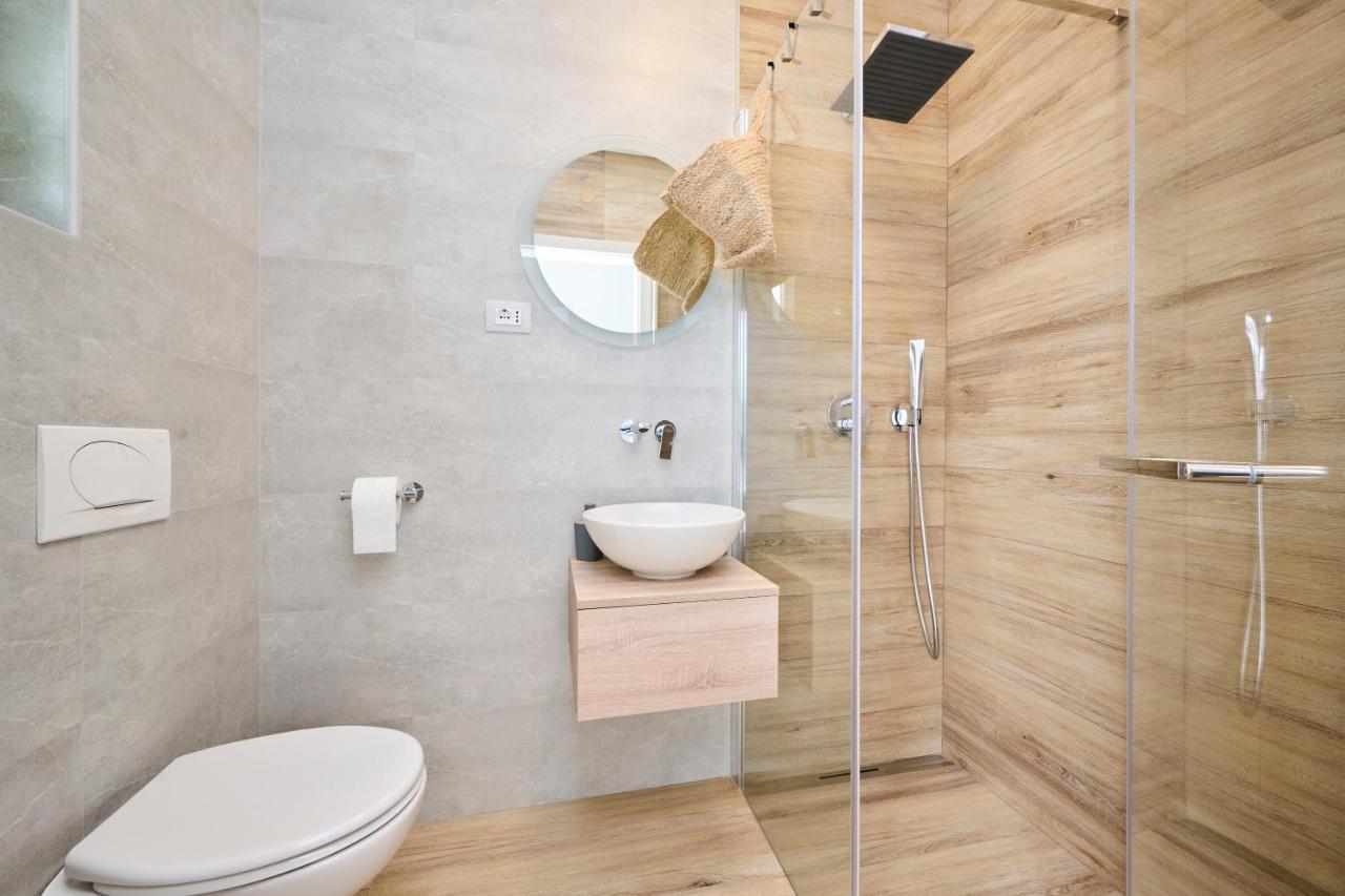 Alto Apartments Umag Exterior photo
